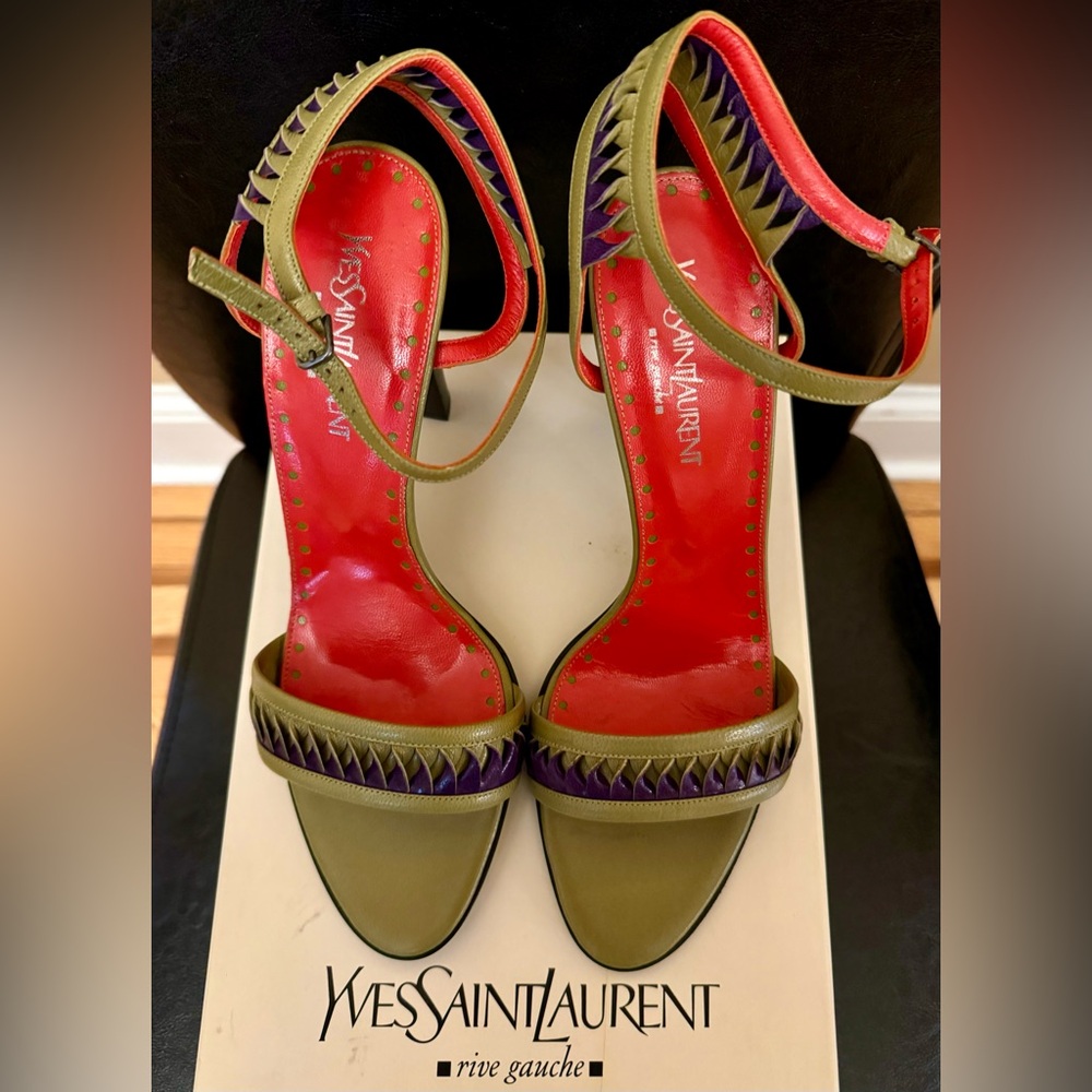 NEW Yves Saint Laurent Leather block Stiletto Sandal. Size US 9 / European 40